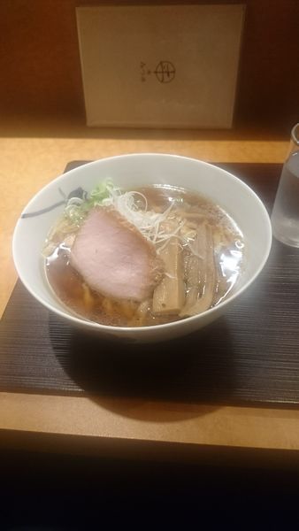 「醤油ラーメン」@麺 みつヰの写真