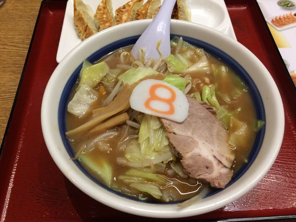 「小さな8番セット」@8番ラーメン 福井駅店の写真