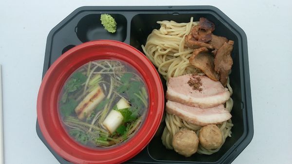 「一楽×麒麟児 小山鳩麦のつけ蕎麦」@中華蕎麦とみ田 冨田治PRESENTS 最強ラーメン祭2018 in 小山の写真