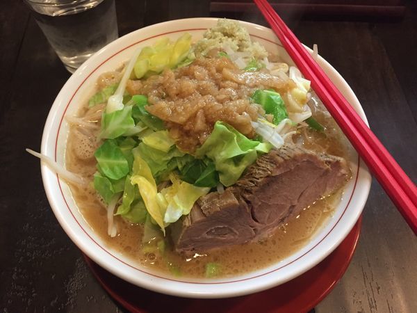 「【4月限定】濃厚ガッツリ豚骨醤油　大200ｇ　800円」@まるふじ食堂の写真