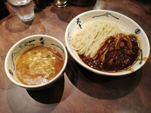 「濃厚つけ麺　黒」@麺屋武蔵 武骨外伝の写真