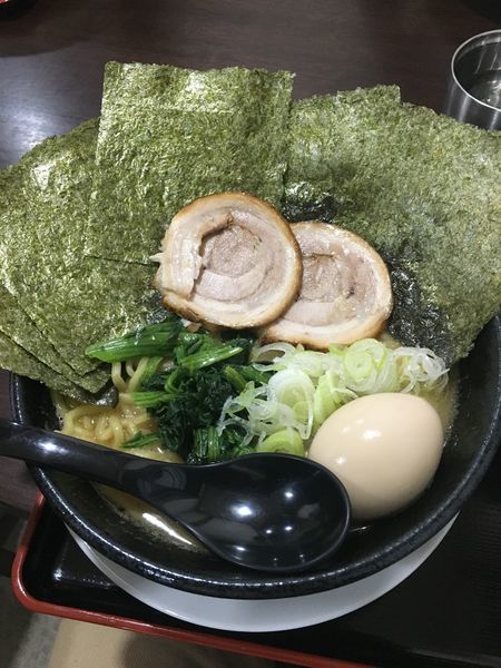 「横浜豚骨（醤油）」@麺屋 ももすけの写真