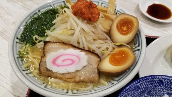 「からし味噌味玉らーめん　大盛」@ちゃーしゅうや武蔵 イオン南松本店の写真