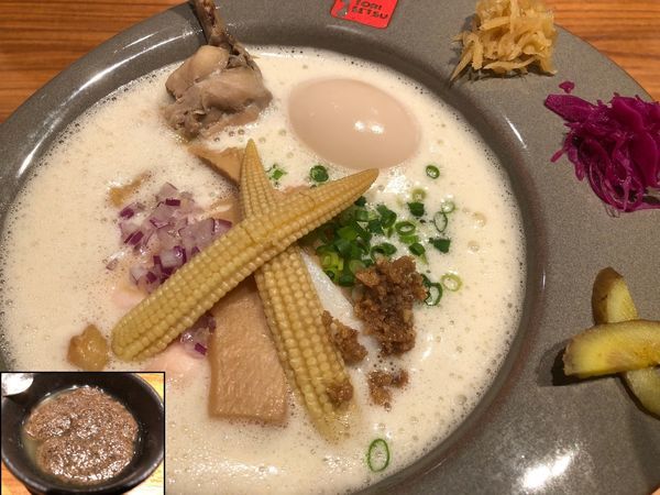 「SPECIAL濃厚鶏白湯ラーメン（大）＋自家製トリュフソース」@RAMEN FACTORY TORISETSUの写真