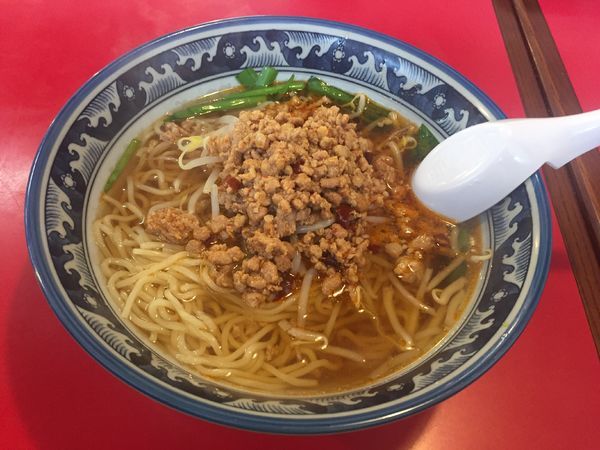 「台湾らぁめんセット（大餃子３個、半ラス付き）」@らーめん酒場 青山の写真