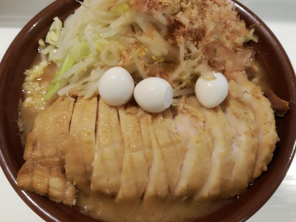 「豚一本ラーメン＋麺マシ」@ハイパーファットンの写真
