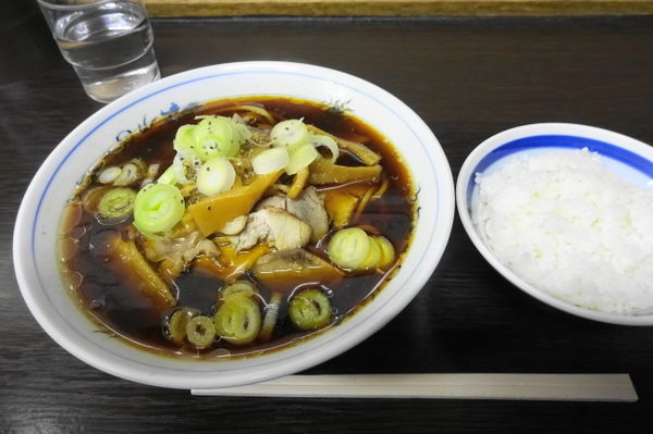 「中華そば７５０円＋ライス１２０円」@西町大喜 西町本店の写真