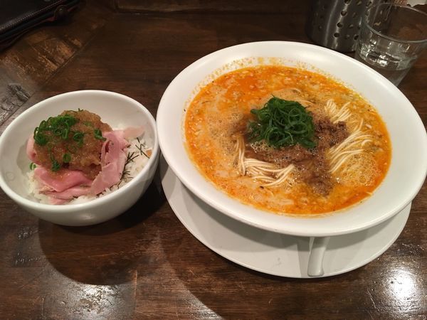 「担々麺」@創作麺工房 鳴龍の写真