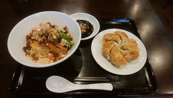 「冷やし担々麺」@お食事処 モチマルの写真