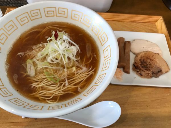 「鶏にぼしソバ  750円」@UMAMI SOUP Noodles 虹ソラの写真