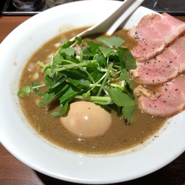 「濃厚烏賊煮干中華そば」@麺屋 ねむ瑠の写真