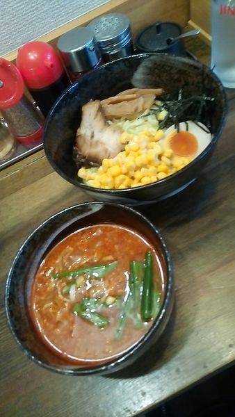 「味噌つけ麺７００円+コーン(食べログクーポン)」@ラーメン居酒屋 とみやの写真