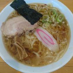 醤油らーめん 580円