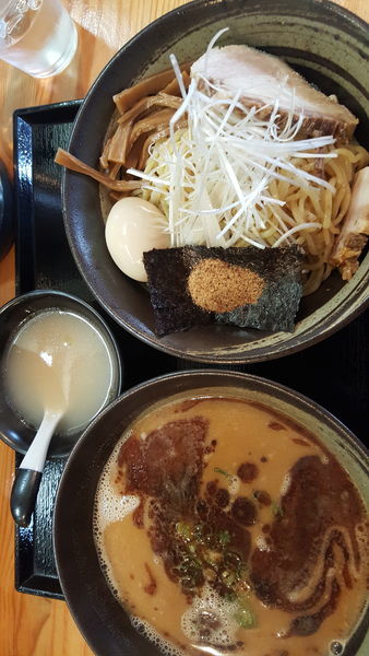 「黒つけ麺中盛」@登龍門の写真