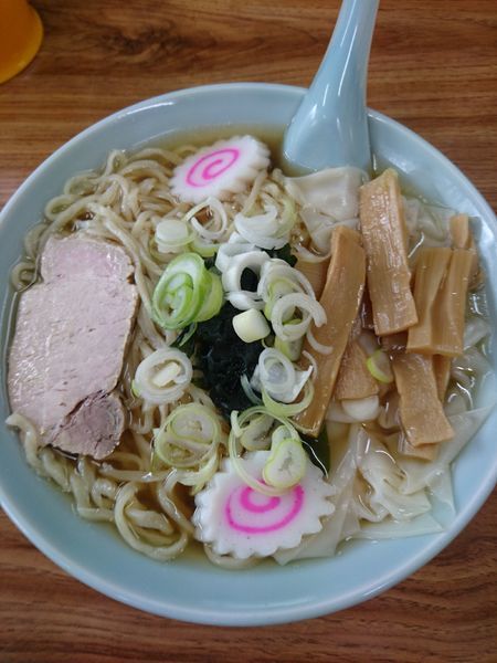 「ワンタンメン 600円」@手打ちらーめん ふく屋食堂の写真