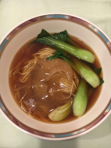 「フカヒレ汁そば」@後楽園飯店の写真