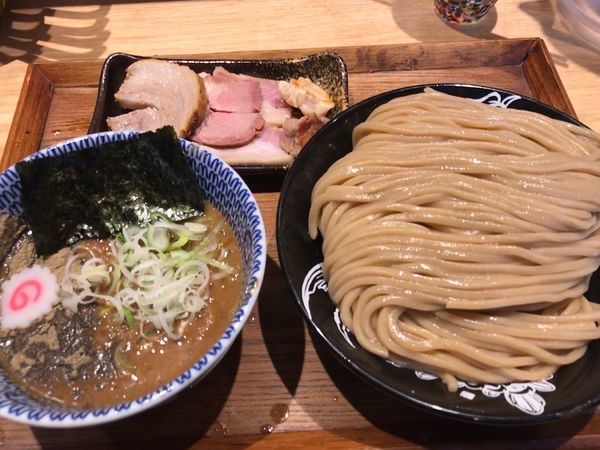 「つけ麺(大) 厳選焼豚トッピング」@中華蕎麦 とみ田の写真