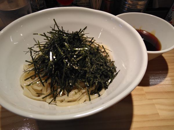 「のり盛りうどん」@らー油肉つけうどんの南哲の写真