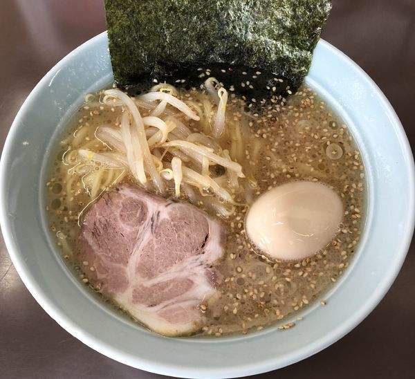 「塩らーめん＋半熟味玉（￥650＋￥100）」@だし○の写真