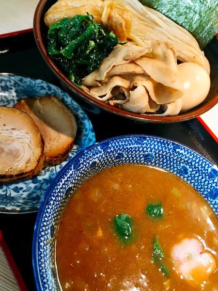 「☆つけ麺小結に味玉、眠りチャーシュー☆」@らー麺土俵 鶴嶺峰の写真