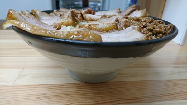 「激辛チャーシュー麺 中」@北大塚ラーメンの写真