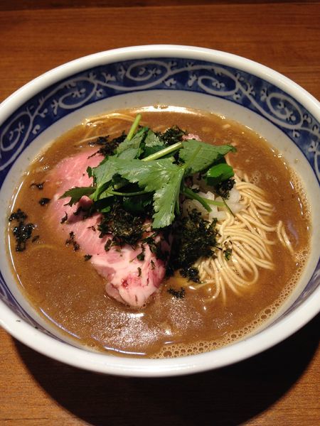 「【限定】かます煮干×大山鶏×鰤の濃厚そば」@寿製麺よしかわ 川越店の写真