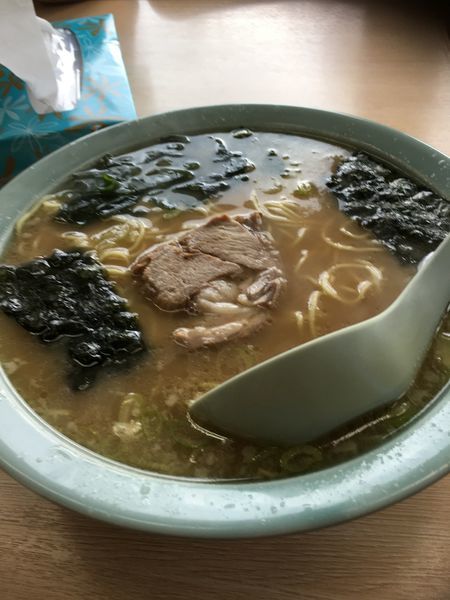 「ラーメン中盛」@とんとんラーメン 川口店の写真
