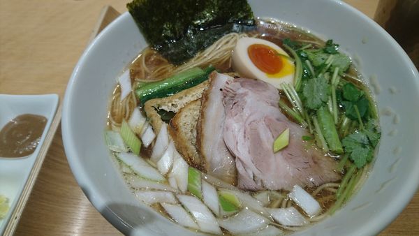 「醤油ラーメン」@銀座 風見の写真