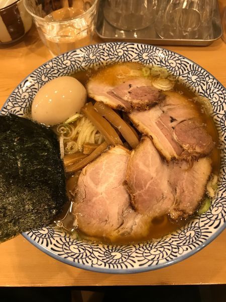 「特製中華そば（大盛）」@中華そば 笑歩の写真