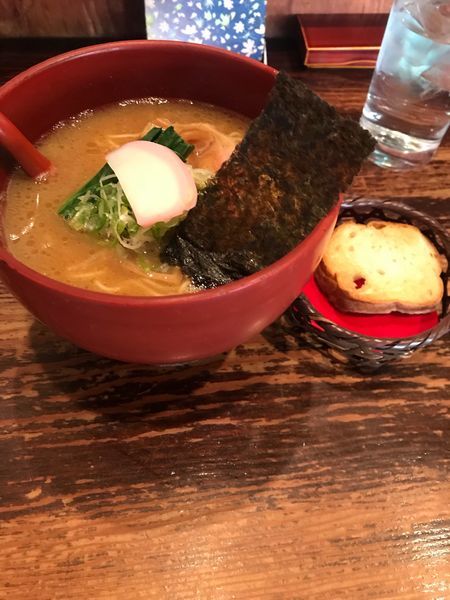 「鶏白湯らーめん醤油」@せん吉の写真