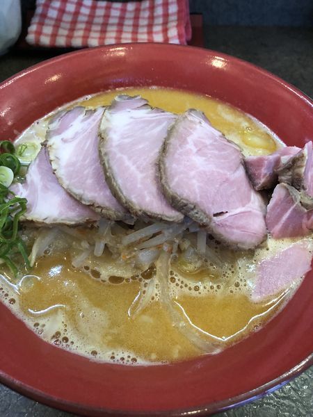 「甘エビミソラーメン+チャーシュー」@味噌ラーメン 雪ぐにの写真