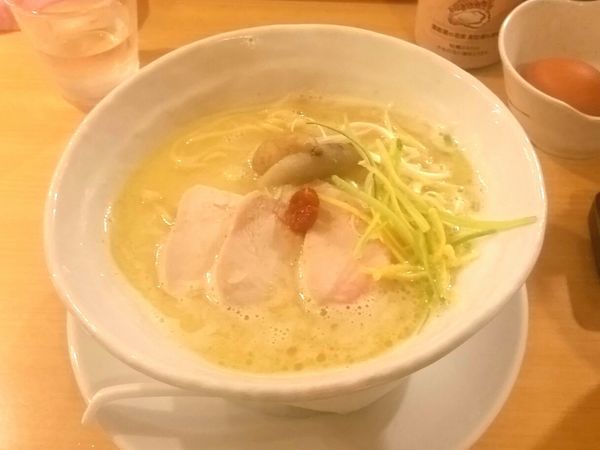 「鶏白湯SOBA(大)」@銀座 篝 銀座エチカ店の写真