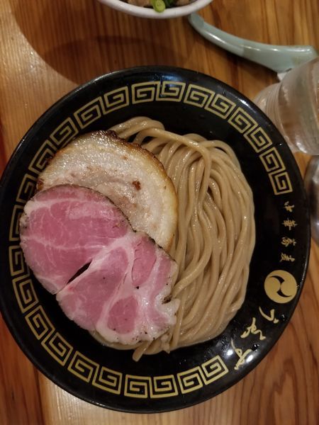 「つけ(小)+中華そば(小)+チャーシューご飯」@中華蕎麦うゑずの写真