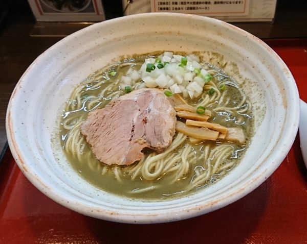 「煮干し麺＋替え玉」@麺屋むどうの写真