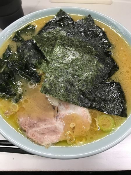 「ラーメン中盛」@笑苑の写真