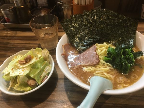 「中盛り780円のり増しキャベチャ お好み普通」@横浜家系らーめん 五丁目ハウスの写真