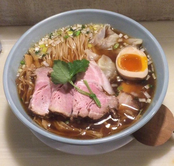 「チャーシューわんたんめん」@麺割烹 亀壱の写真