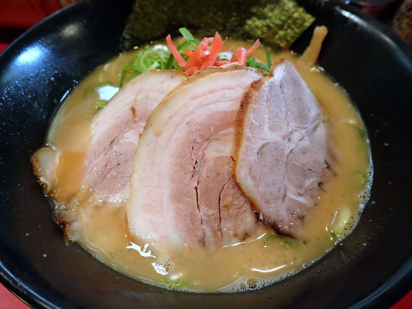 「バラロース肉大中ラーメン」@特製ラーメン 大中 伏見店の写真