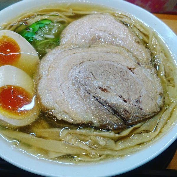 「塩ラーメン　卵　ﾁｬｰｼｭｳ追加」@麺処 絢の写真