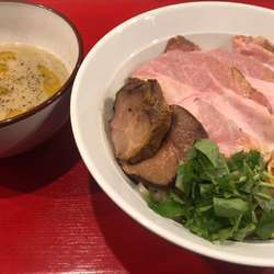 フォアグラつけ麺 大盛+イベリコ豚の厚切チャーシュー