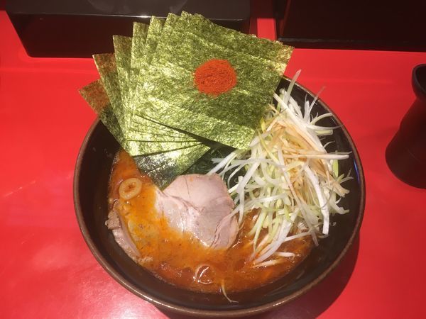 「辛らーめん700円、ネギ海苔250円」@横浜家系らーめん 清水家の写真