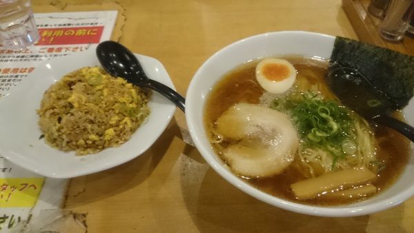 「和風魚介醤油」@ラーメン春樹 小田原店の写真