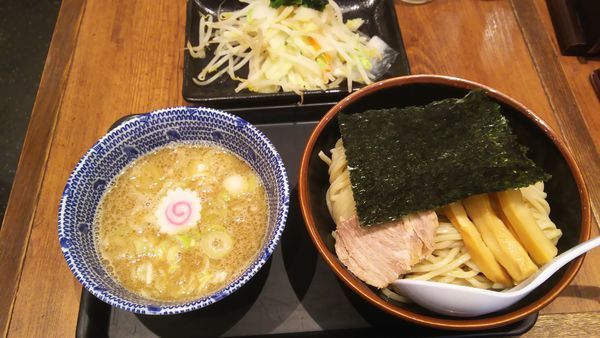 「野菜つけめん(中)」@舎鈴 有楽町新東京ビル店の写真