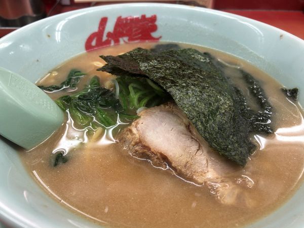 「醤油ラーメン」@ラーメン山岡家 さいたま丸ヶ崎店の写真