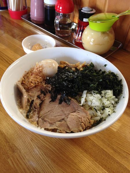 「特製あぶらそば」@中華そば136の写真