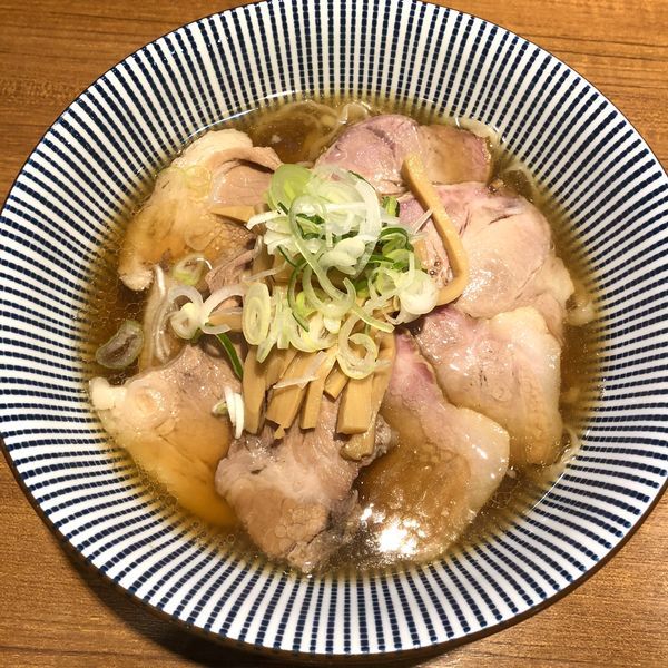 「【限定】贅沢なチャーシュー麺 ￥980」@寿製麺よしかわ 川越店の写真