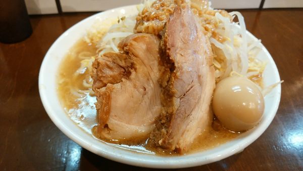 「小ラ味玉ヤサイニンニクアブラ」@麺屋 歩夢の写真