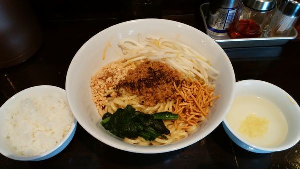 「汁なし担担麺＋小ライス」@自家製麺ほうきぼし 神田店の写真