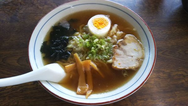 「ラーメン 550円」@すみれ食堂の写真