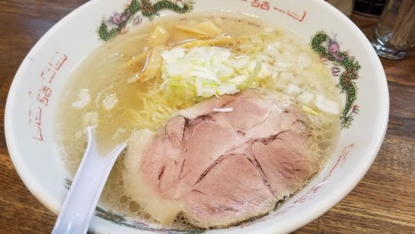 「朝専用中華そば　塩」@らあめん 寸八 総本店の写真